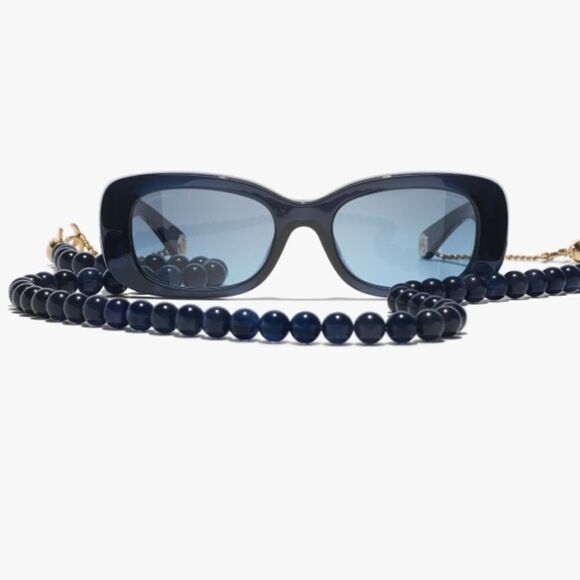 Channel Rectangle Collectors glasses - Picture 2 of 5